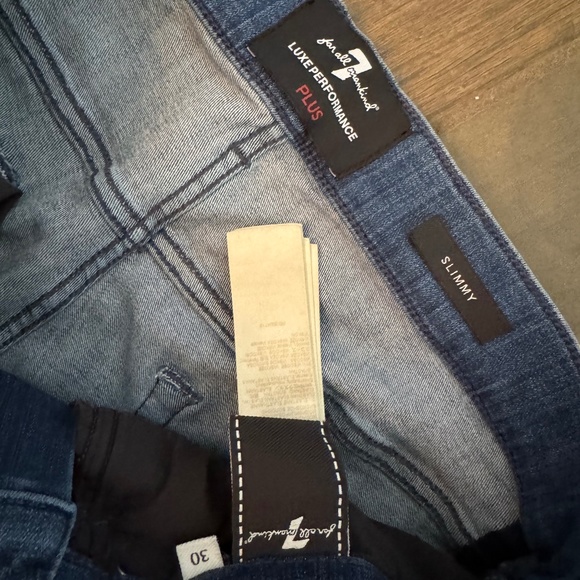 SEVEN - LUXE PERFORMANCE PLUS SLIMMY TAPERED IN MID-BLUE Size 30 - Picture 5 of 8